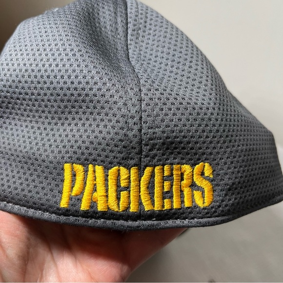 New Era Gray and Black 39THIRTY Cap. Green Bay Packers. Medium Large - Picture 3 of 5